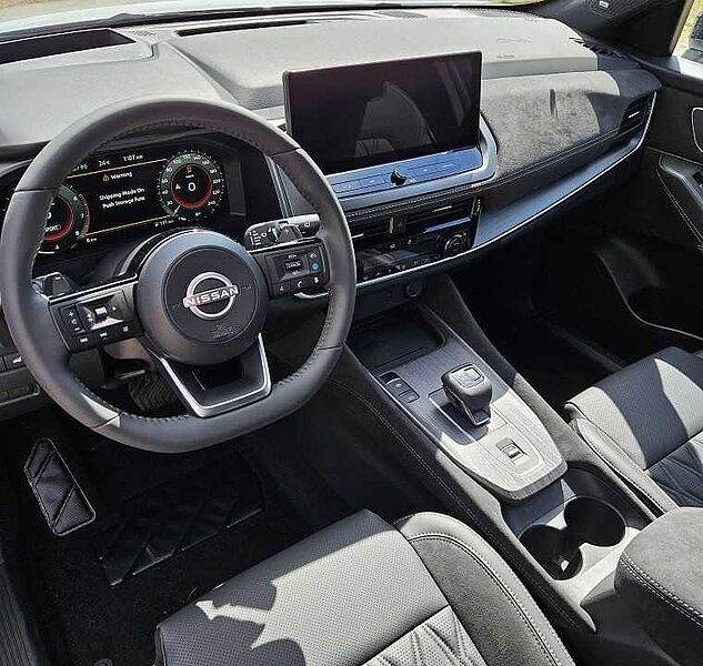 Nissan Qashqai 1.3 DIG-T Xtronic Tekna+