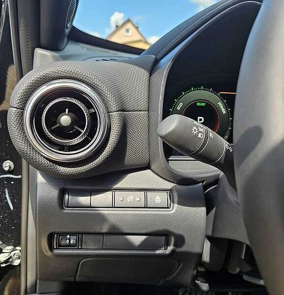 Nissan Juke MY24 1.6 HYBRID N-CONNECTA+Winter+BFS