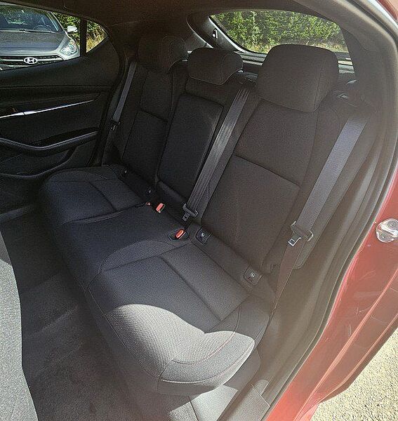 Mazda 3 2.5 e-SKYACTIV G 140 6AT Homura