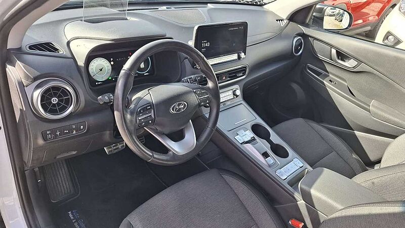 Hyundai KONA Elektro 39 kWh Trend+Navi+Assist+WKR-LM