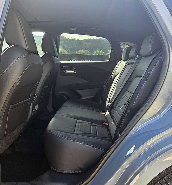 Nissan Qashqai DIG-T MHEV N-Design+Panoramaglasdach+BOSE