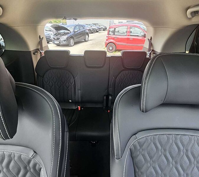 Sonstige 9 HYBRID 1.5-T DHT 7-Sitzer