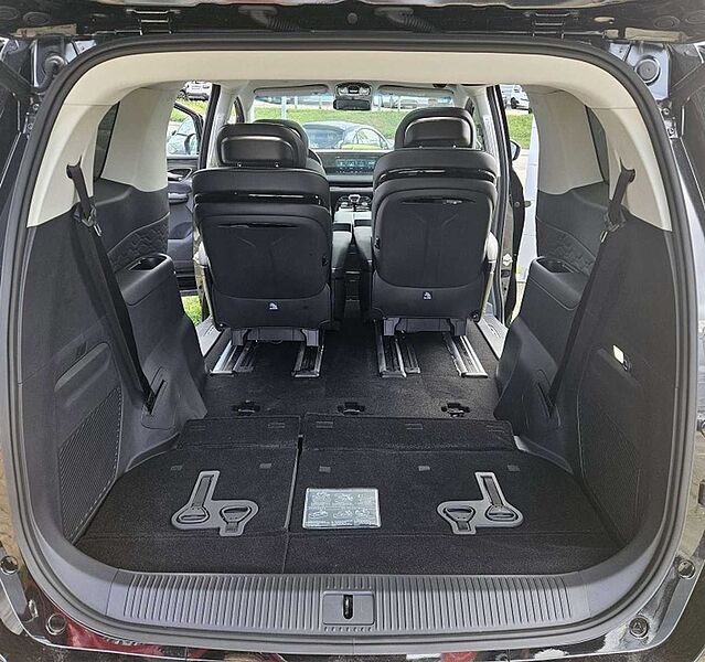 Sonstige 9 HYBRID 1.5-T DHT 7-Sitzer
