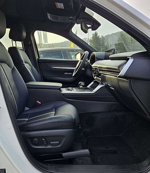 Mazda CX-80 e-SKYACTIV PHEV 8AT AWD Homura Plus 6-SITZER