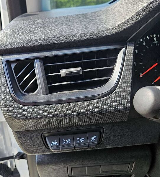 Nissan Townstar Kasten DIG-T130 N-Connecta+Tech+AHK+HV